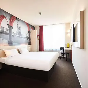 Otel Centrum