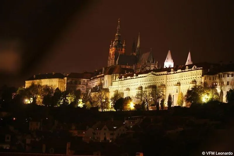 Hotel Klarinn Prague Castle Чехия
